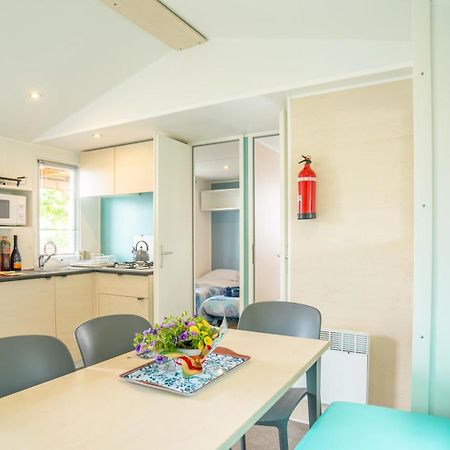 Happy Camp Mobile Homes In Butterfly Camping Village Peschiera del Garda Bagian luar foto